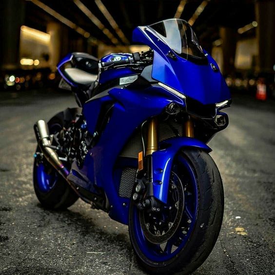 Yamaha YZF R1